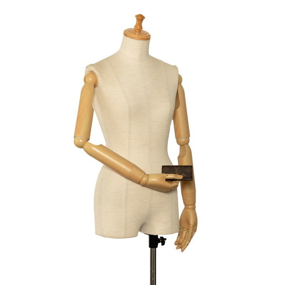 Louis Vuitton Monogram Multicle 4 4-row Key Case Brown - Picture 10 of 10